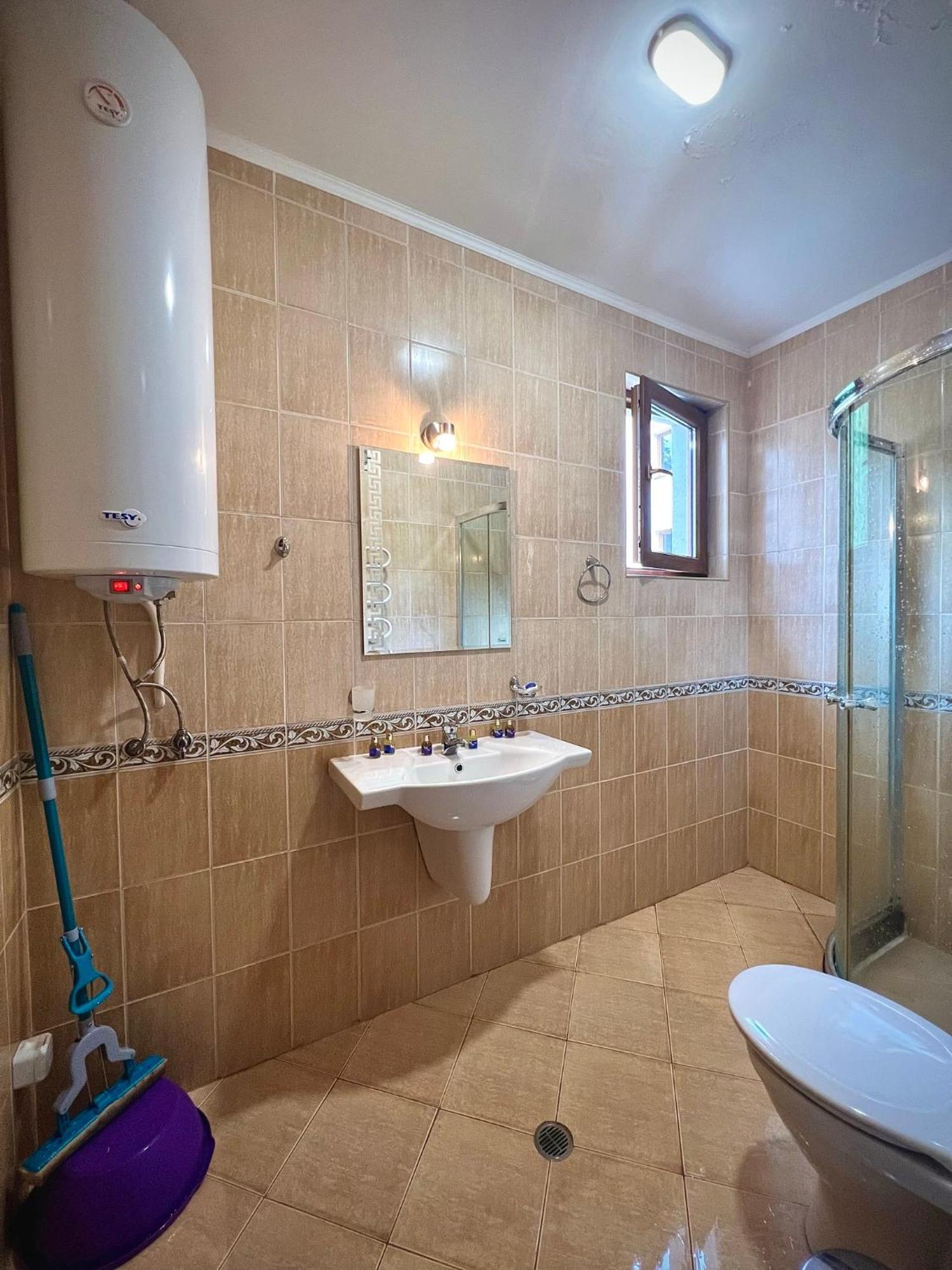 Relax Aпартаменти, Смолянски Езера, Вила Венера, К-С Маунтин Лейк Buitenkant foto