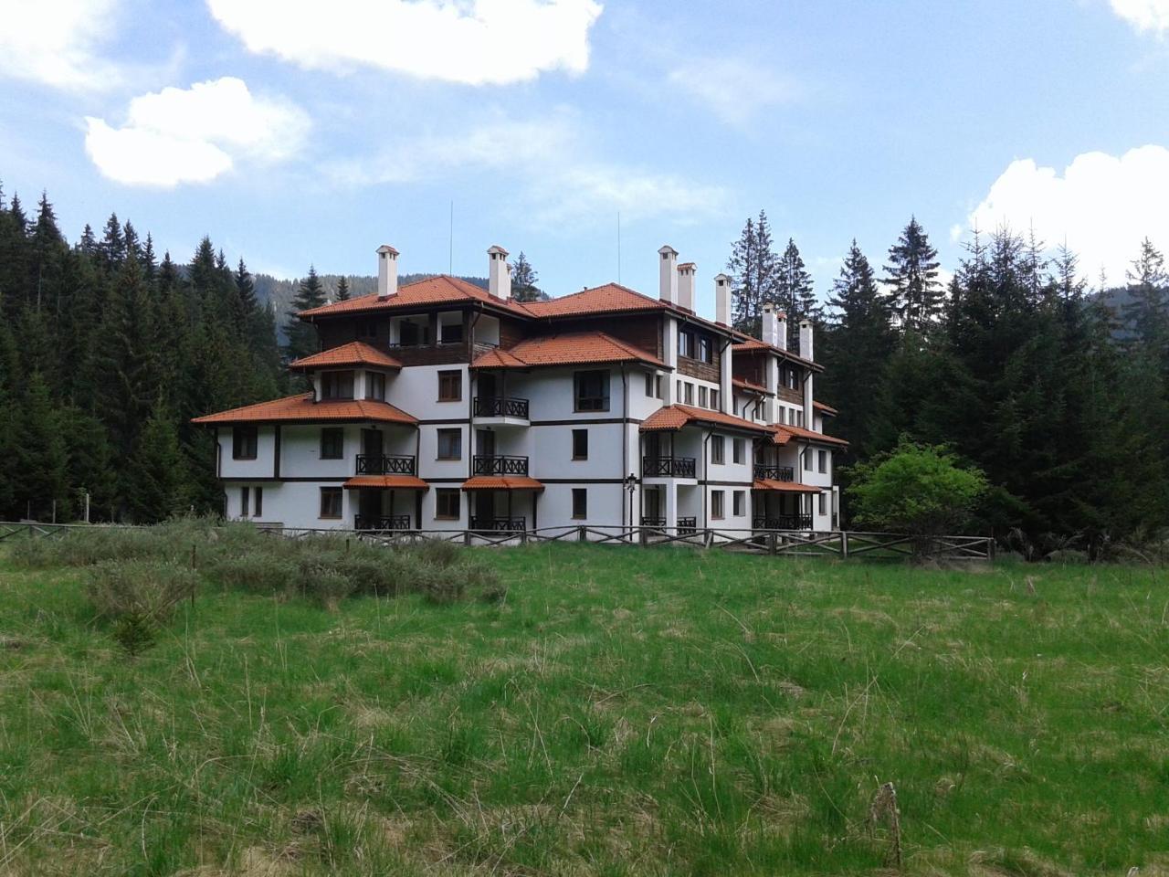 Relax Aпартаменти, Смолянски Езера, Вила Венера, К-С Маунтин Лейк Buitenkant foto