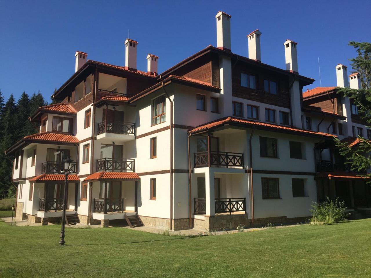 Relax Aпартаменти, Смолянски Езера, Вила Венера, К-С Маунтин Лейк Buitenkant foto