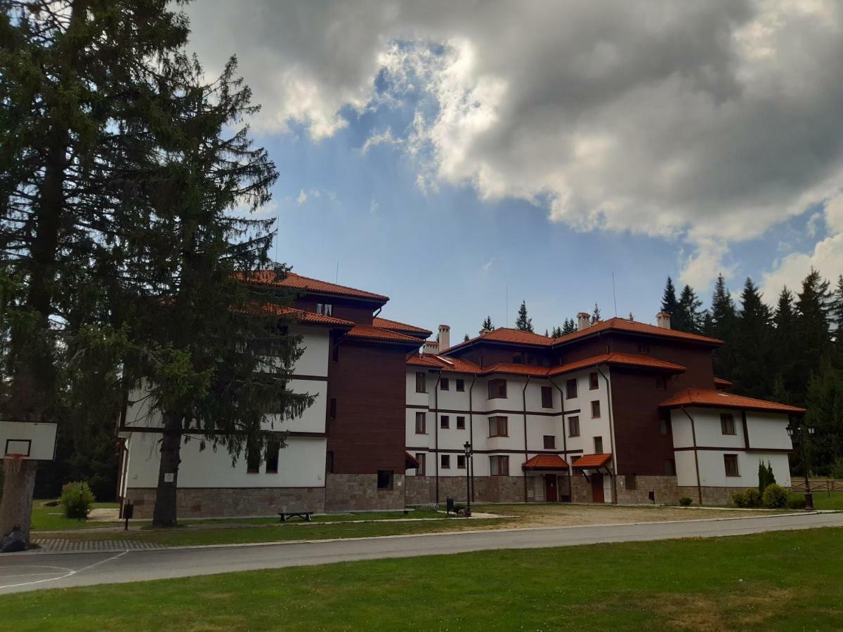 Relax Aпартаменти, Смолянски Езера, Вила Венера, К-С Маунтин Лейк Buitenkant foto